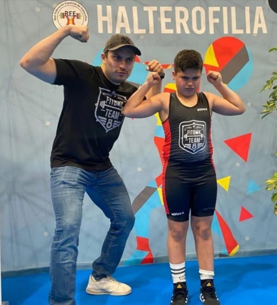 PRIMERA MEDALLA NACIONAL PARA LA HALTEROFILIA NAVARRA